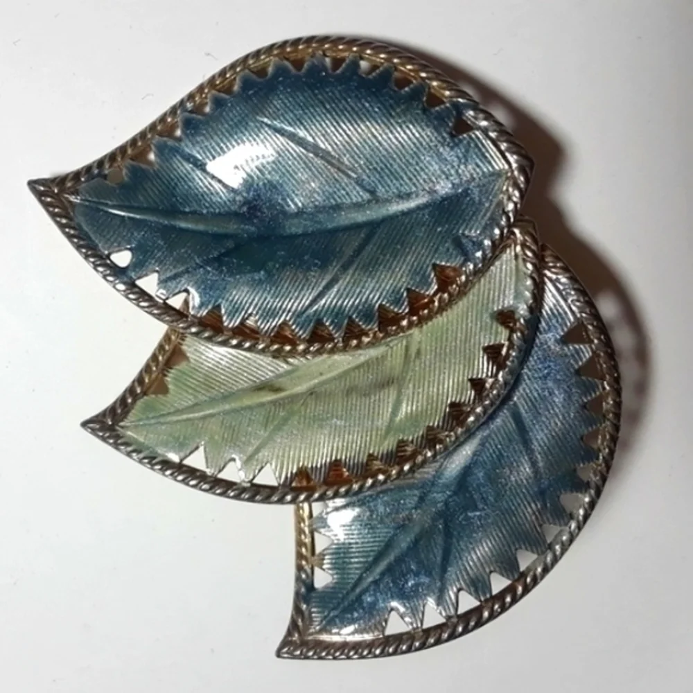 Vintage Enameled Triple Stitched Leaf Brooch Pin